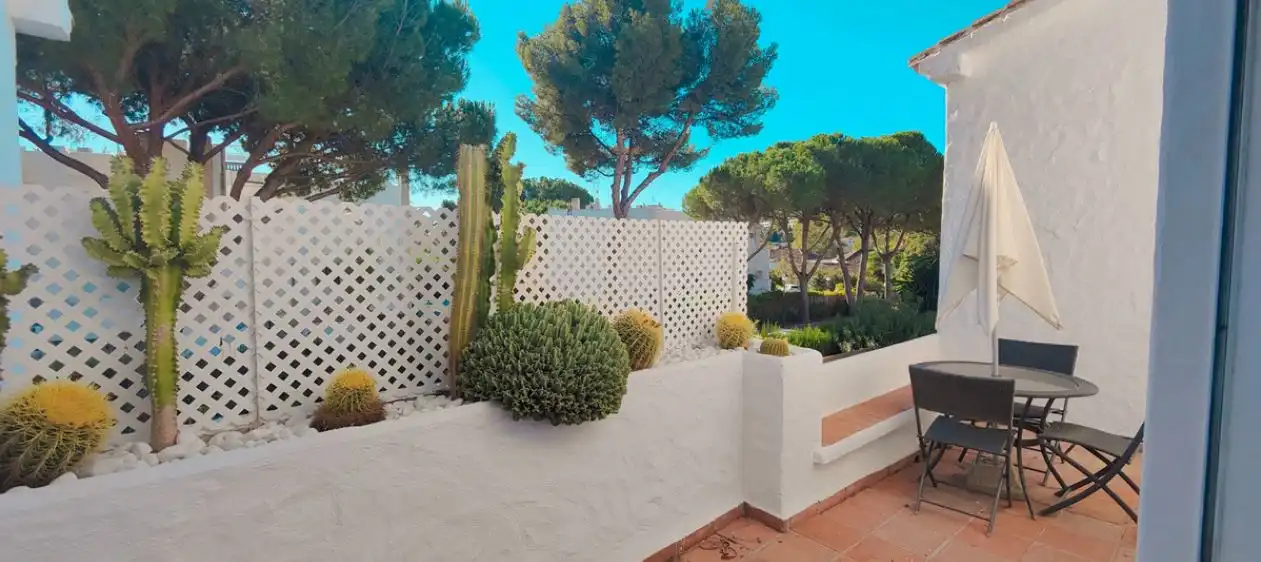 Adossat amb jardí en venda a Nueva Andalucía, imagen 14