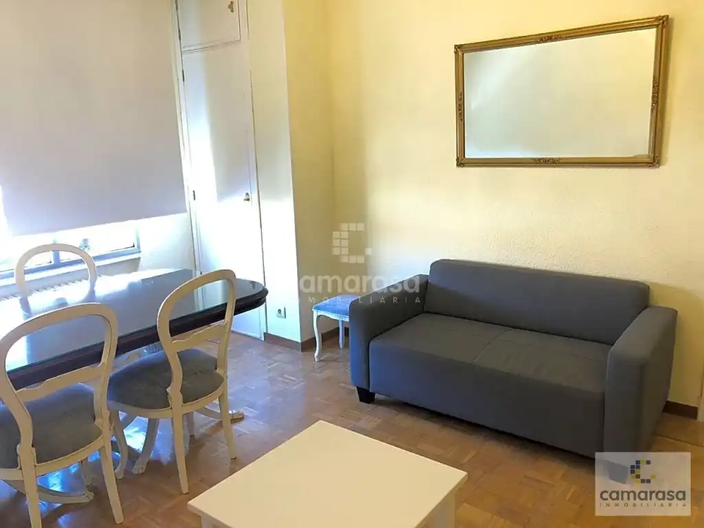 Wohnzimmer von Wohnung zur Miete in Ávila mit Möbliert, Ofen und Waschmaschine
