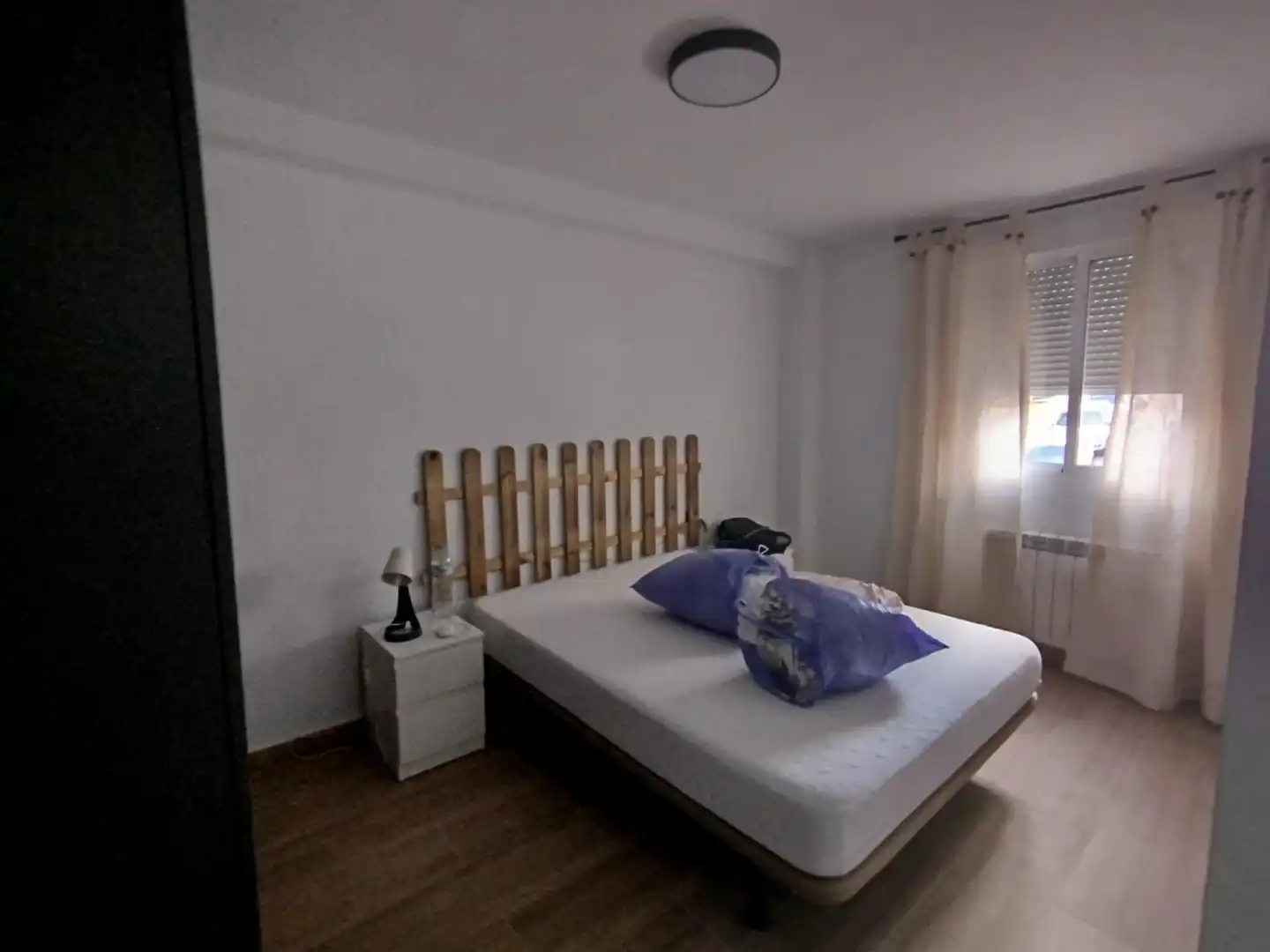 Bedroom of Flat for rent in Santander  with Heating and Furnished