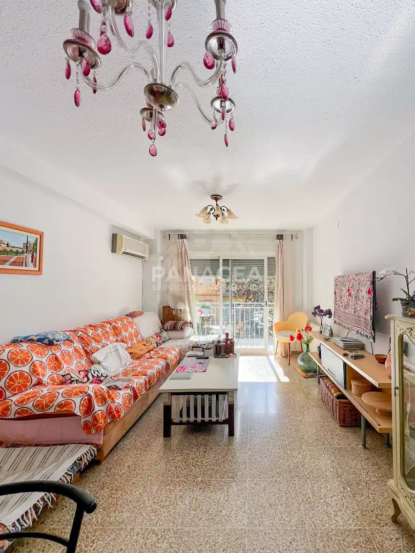 Bedroom of Flat for sale in Granada  with Terrace, Furnished and Oven