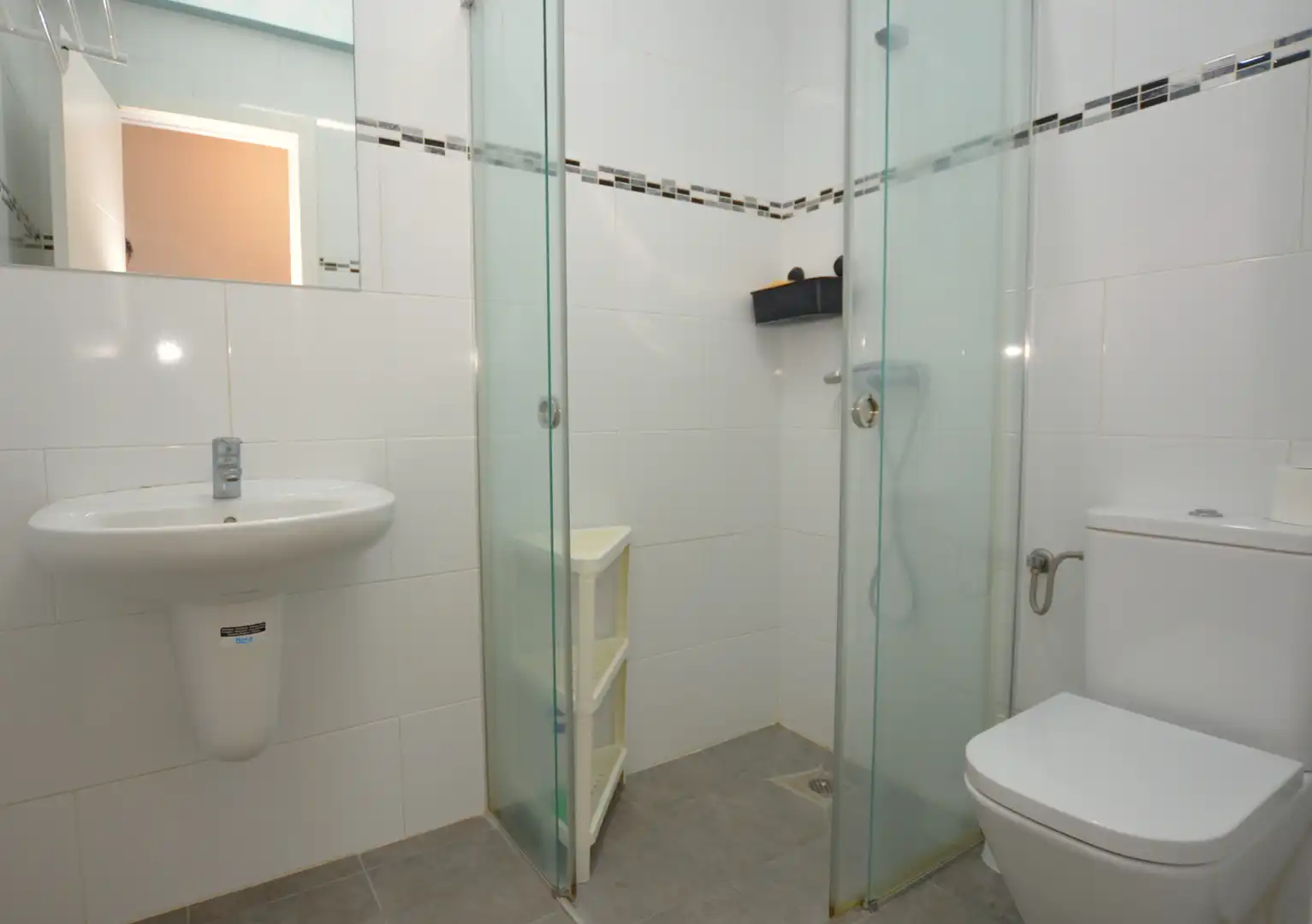 Bathroom of Buildings for sale in Sevilla