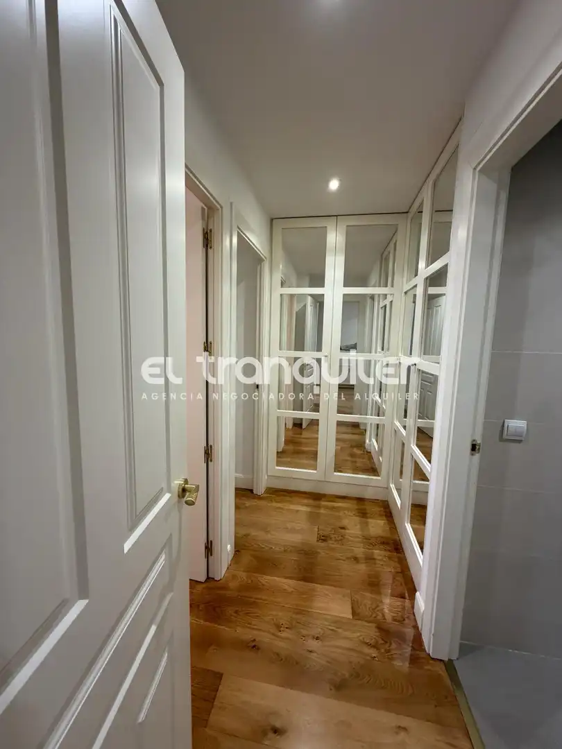 Wohnung zur Miete in Las Rozas de Madrid mit Parkett, Abstellraum und Schwimmbad