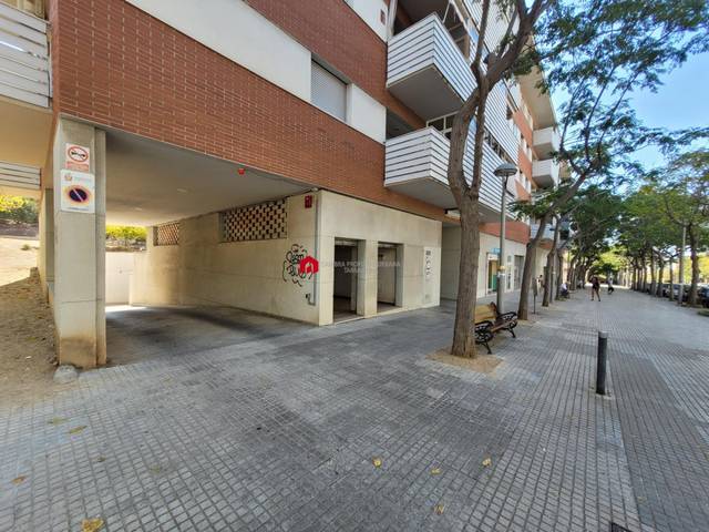 Local comercial en Alquiler en PAÏSOS CATALANS en Sant Pere i Sant Pau