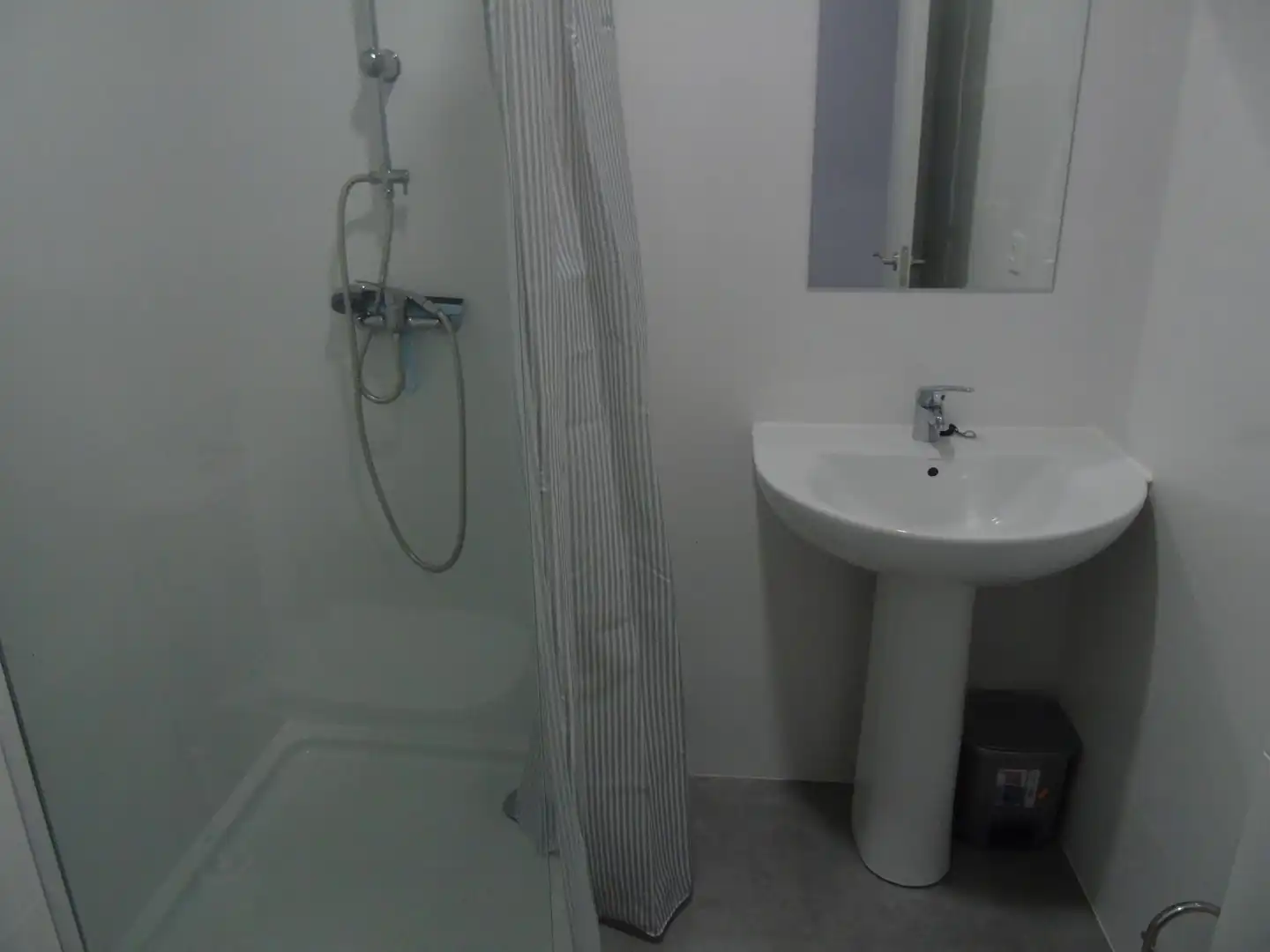 Badezimmer von Wohnung zur Miete in Burjassot