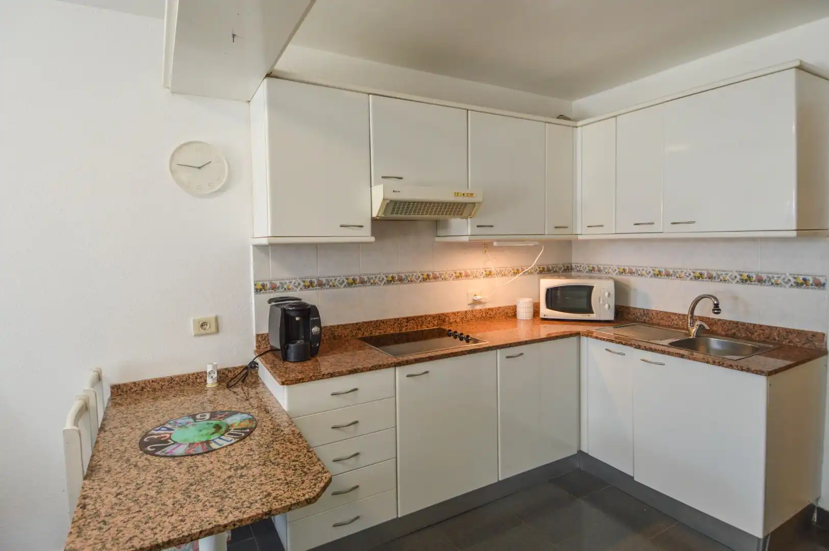 Cuina de Apartament en venda en Mogán amb Terrassa