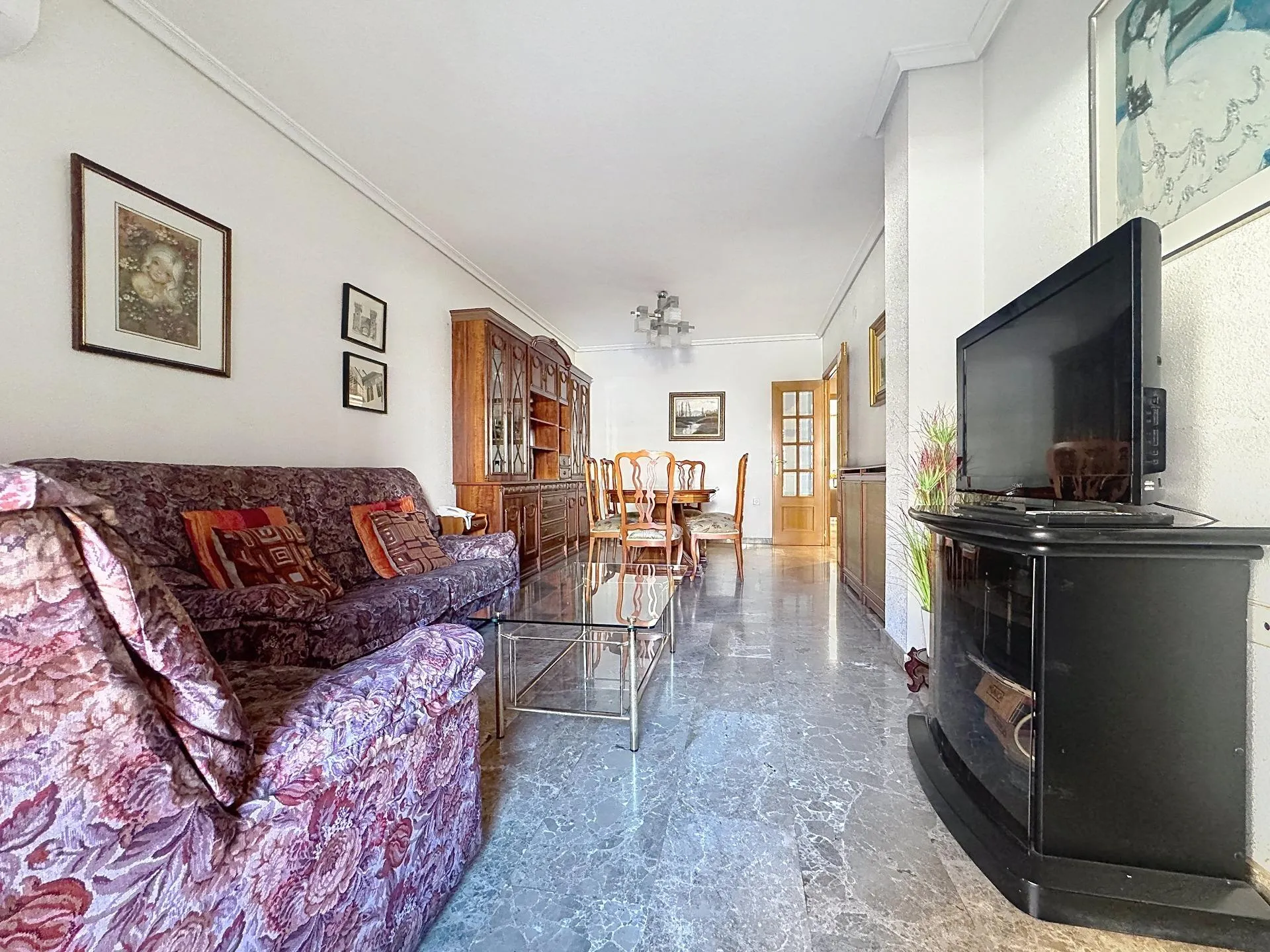 Living room of Flat for sale in  Valencia Capital  with Air Conditioner, Heating and Storage room