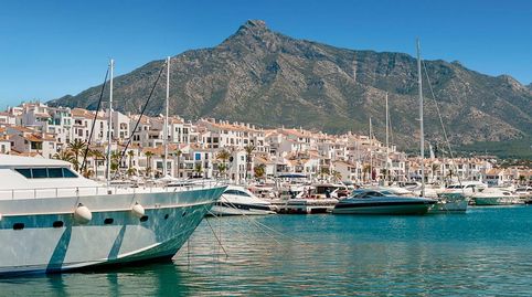 Foto 4 de Apartament en venda a Avenida de Burgos, Nueva Alcántara, Marbella