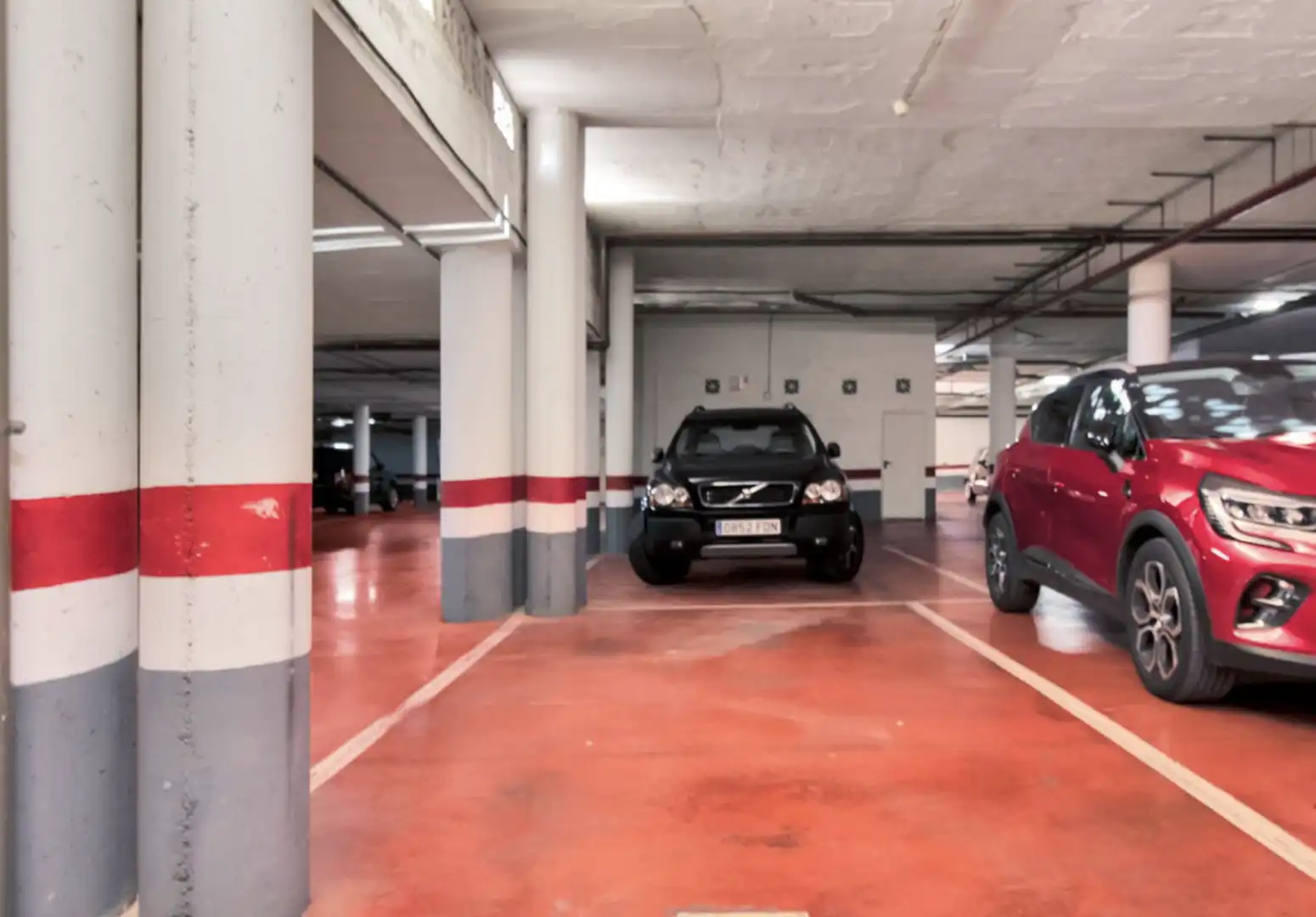 Aparcament de Planta baixa en venda en Marbella amb Aire condicionat, Calefacció i Terrassa