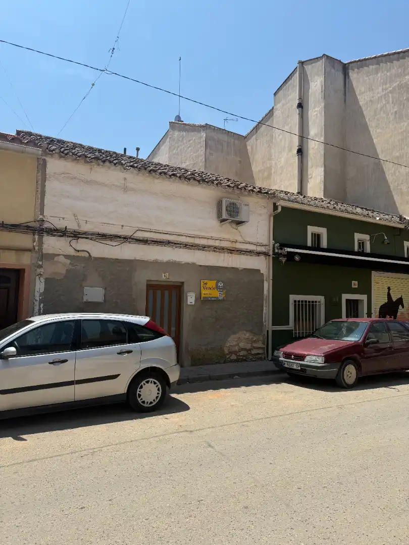Vista exterior de Casa o chalet en venta en Munera con Jardín privado, Terraza y Amueblado