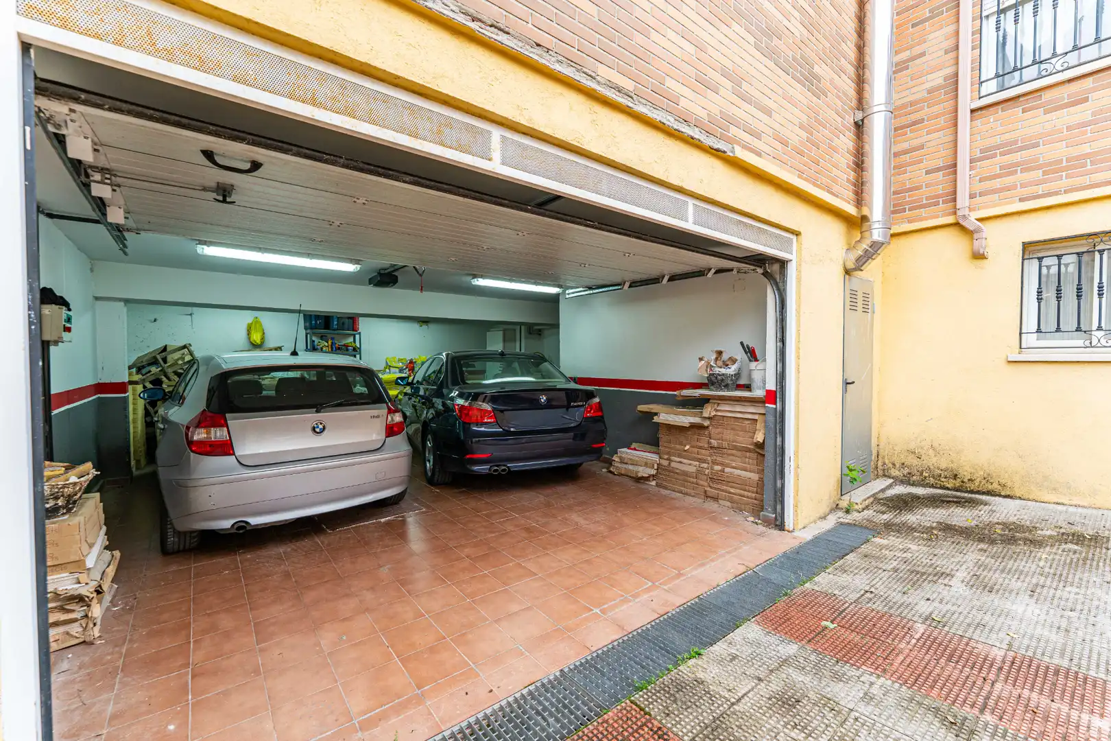 Aparcament de Casa o xalet en venda en Serranillos del Valle amb Aire condicionat, Calefacció i Jardí privat