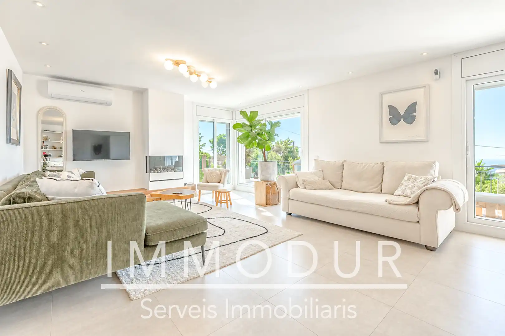 Terraced house with terrace for sale in Carrer Cal Tarda, imagen 3