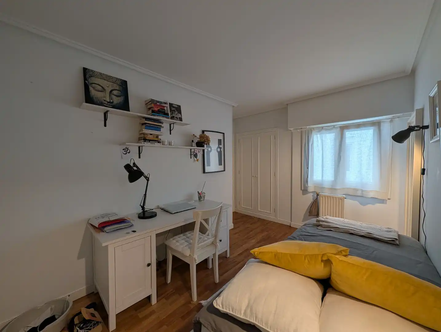 Habitación de Piso en venta en Donostia - San Sebastián  con Calefacción, Terraza y Amueblado