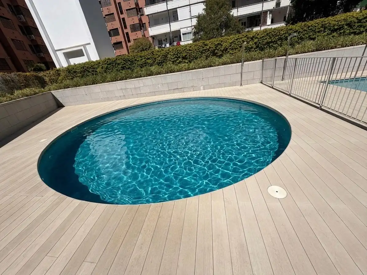 Piscina de Ático en venta en Madrid con Aire acondicionado, Calefacción y Terraza