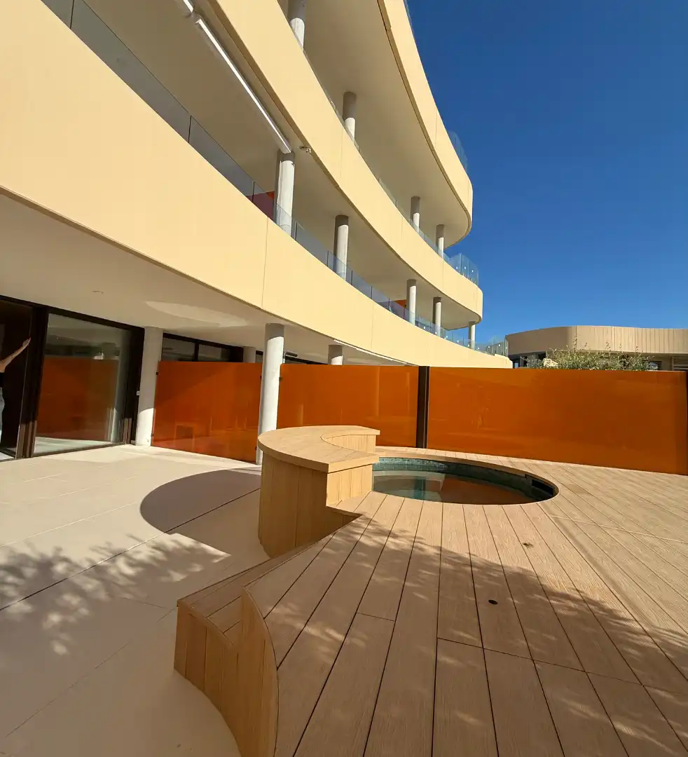 Terraza de Apartamento en venta en Fuengirola con Aire acondicionado, Calefacción y Jardín privado