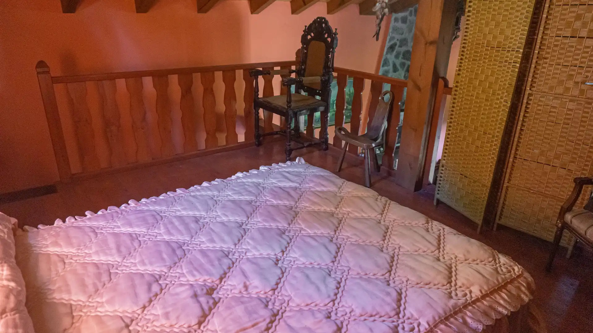 Dormitori de Casa o xalet en venda en El Hornillo 