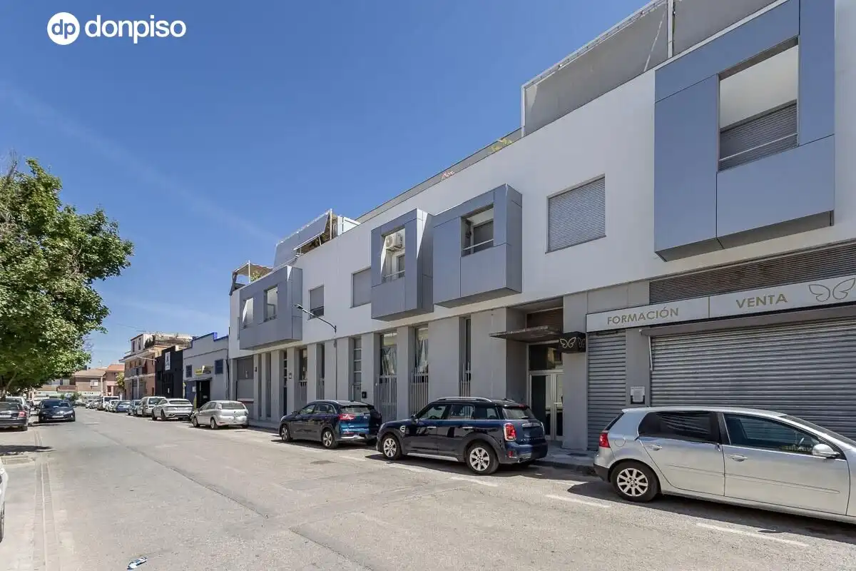 Vista exterior de Pis en venda en Maracena amb Aire condicionat, Calefacció i Terrassa