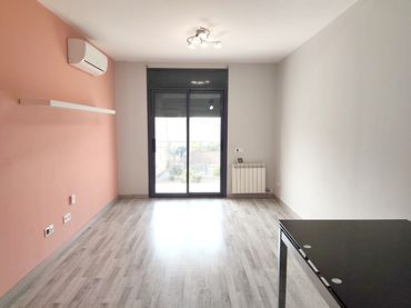 Piso con balcón en venta en Congost