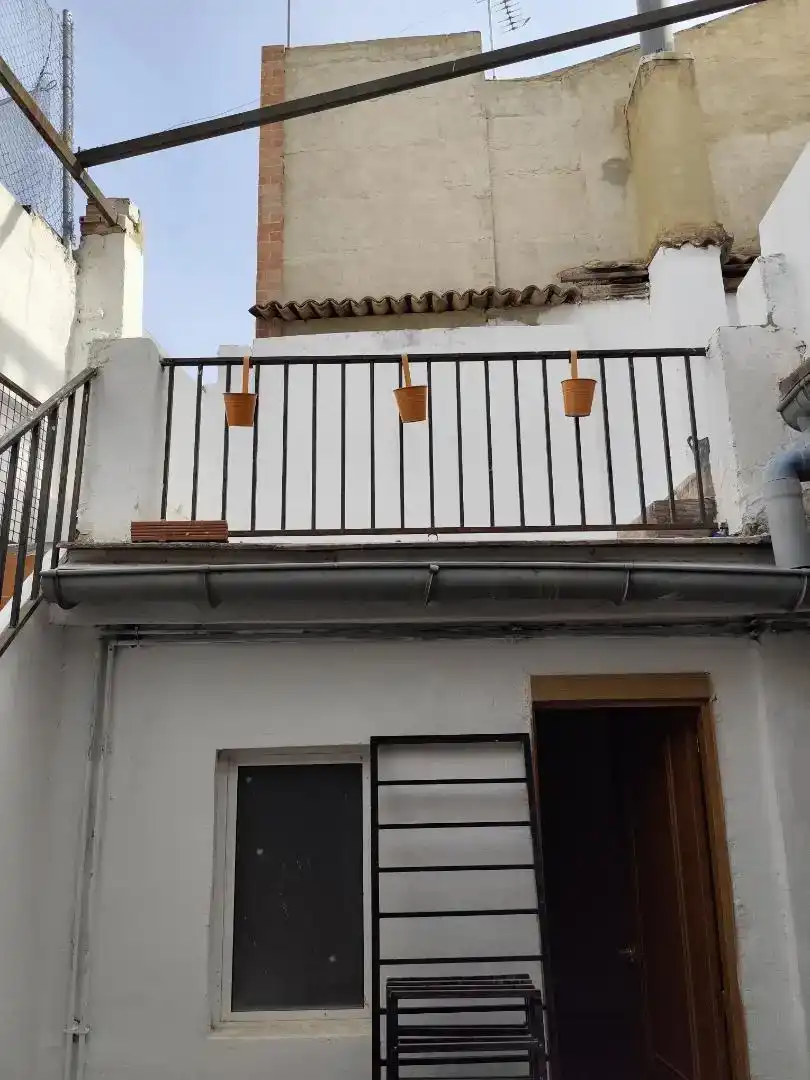 Einfamilien-Reihenhaus zur Miete in Valencia, Valencia