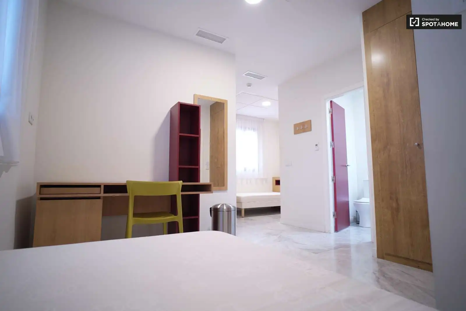 Habitación en Triana Oeste