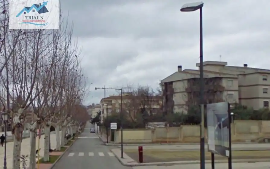 Vista exterior de Piso en venta en La Carolina