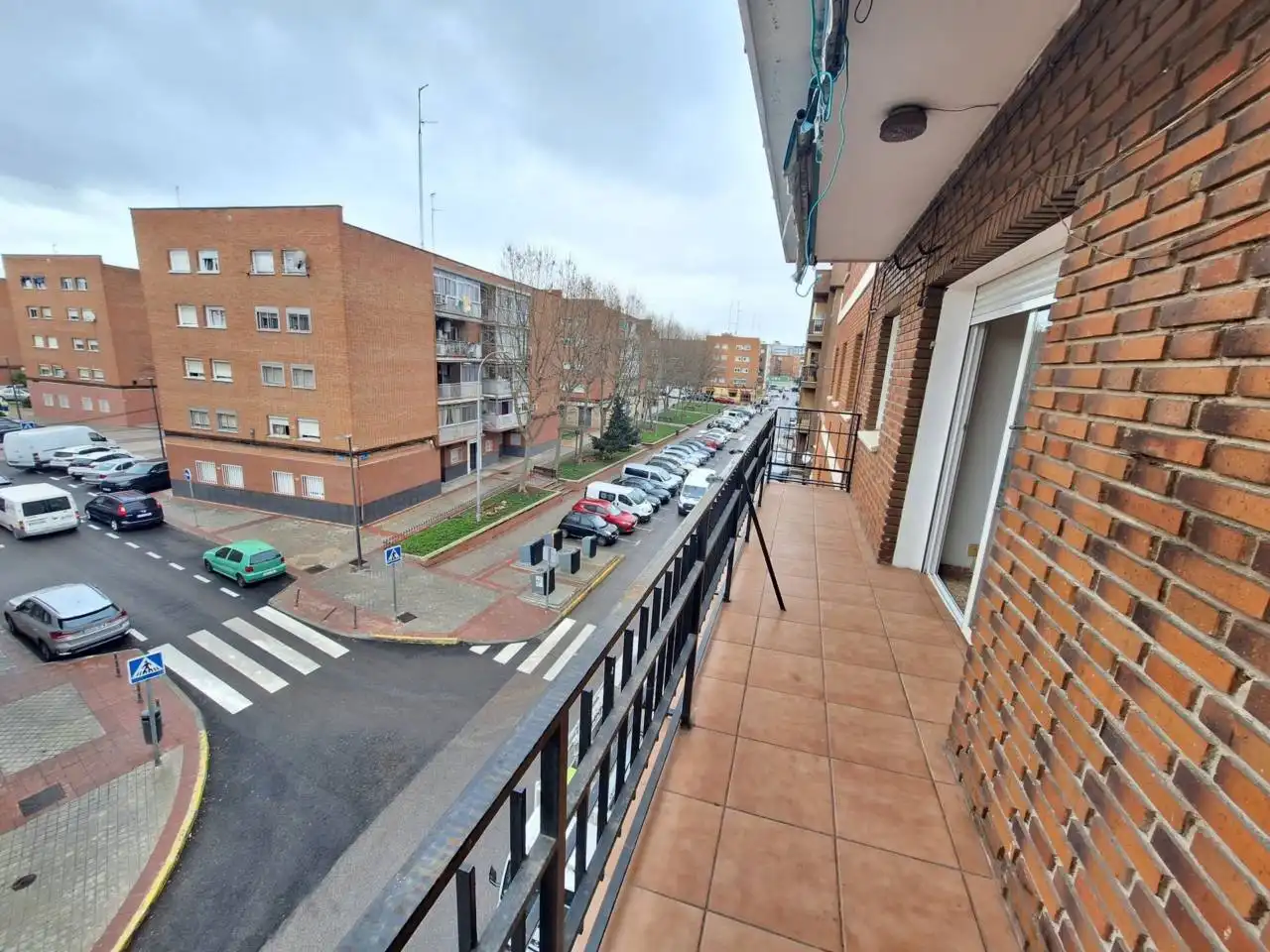 Außenansicht von Wohnung zum Verkauf in Fuenlabrada mit Heizung und Terrasse