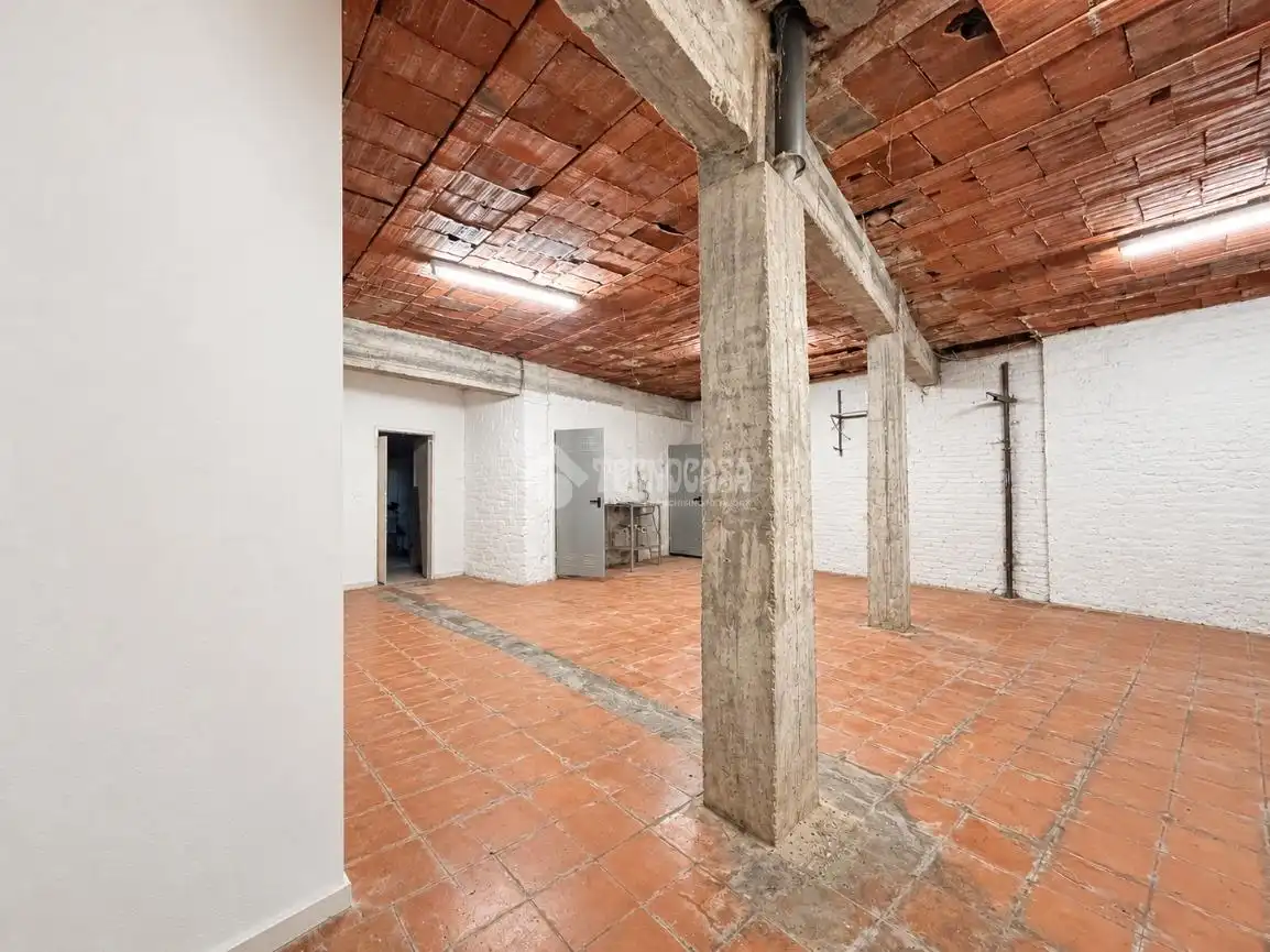 Local en venta en Puente de Vallecas