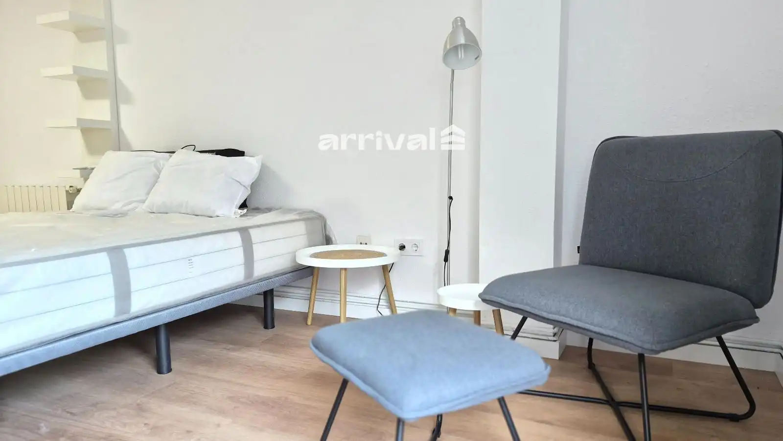 Schlafzimmer von Wohnung zur untervermieten in Valencia mit Heizung, Terrasse und Möbliert