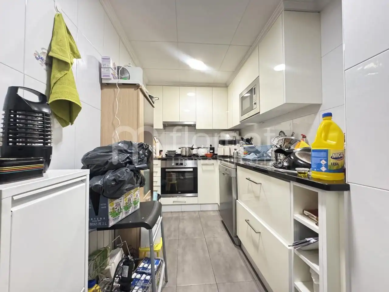 Cocina de Piso en venta en Girona con Terraza