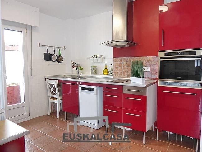 Kitchen of Flat for sale in Santurtzi   with Heating, Terrace and Furnished