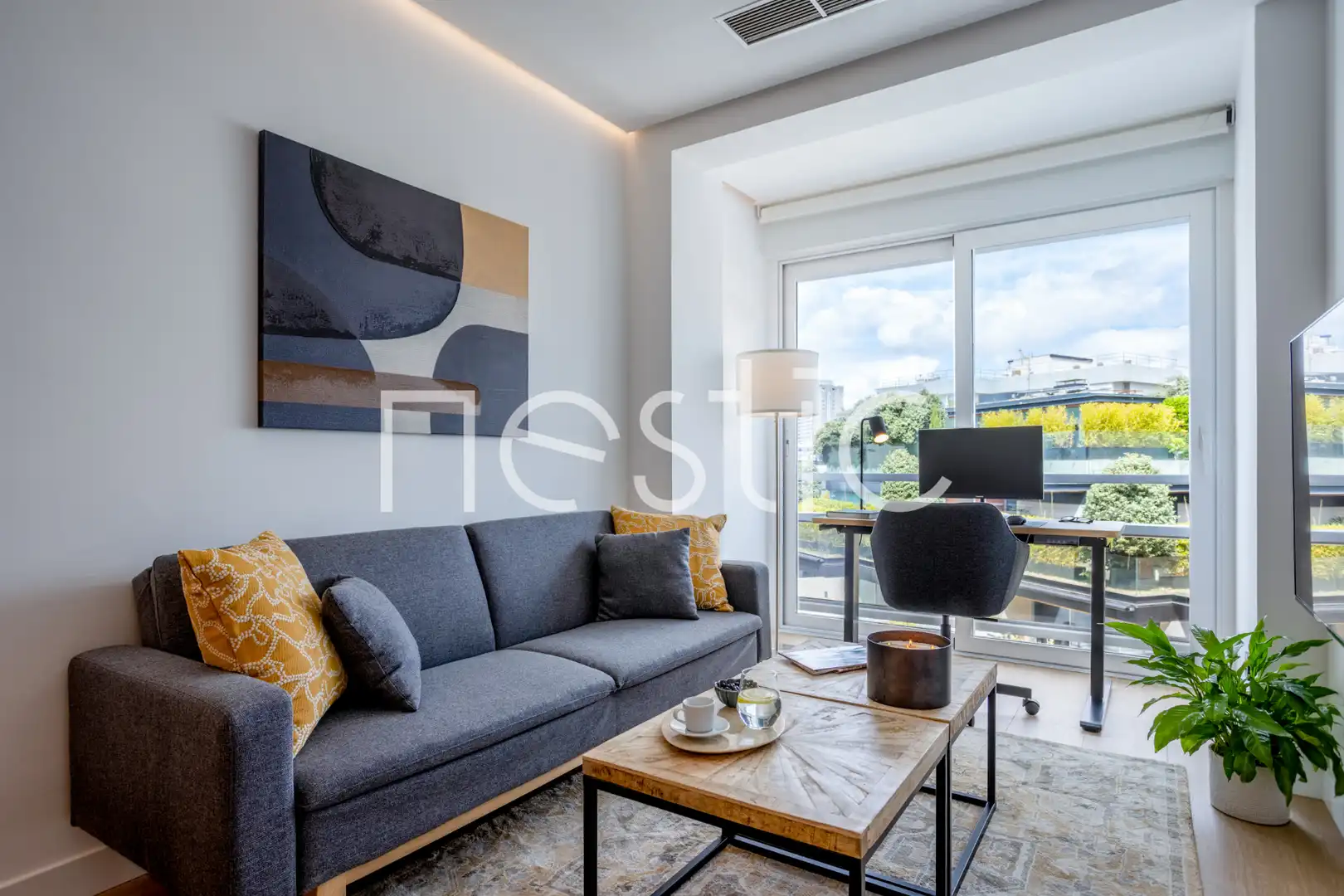 Sala d'estar de Apartament de lloguer en Madrid amb Aire condicionat, Calefacció i Moblat