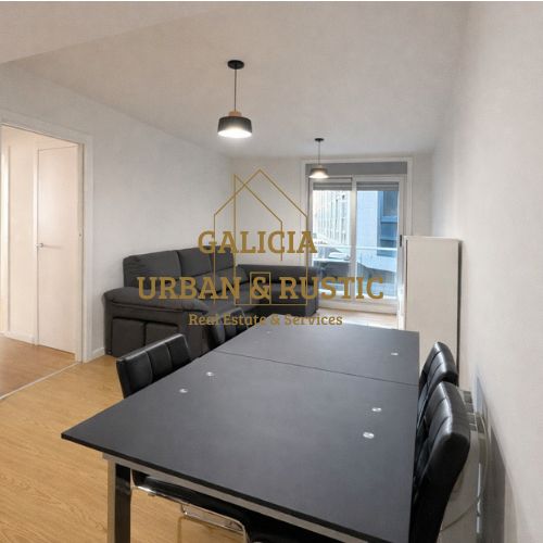 Vista exterior de Pis en venda en Vigo  amb Calefacció, Moblat i Forn