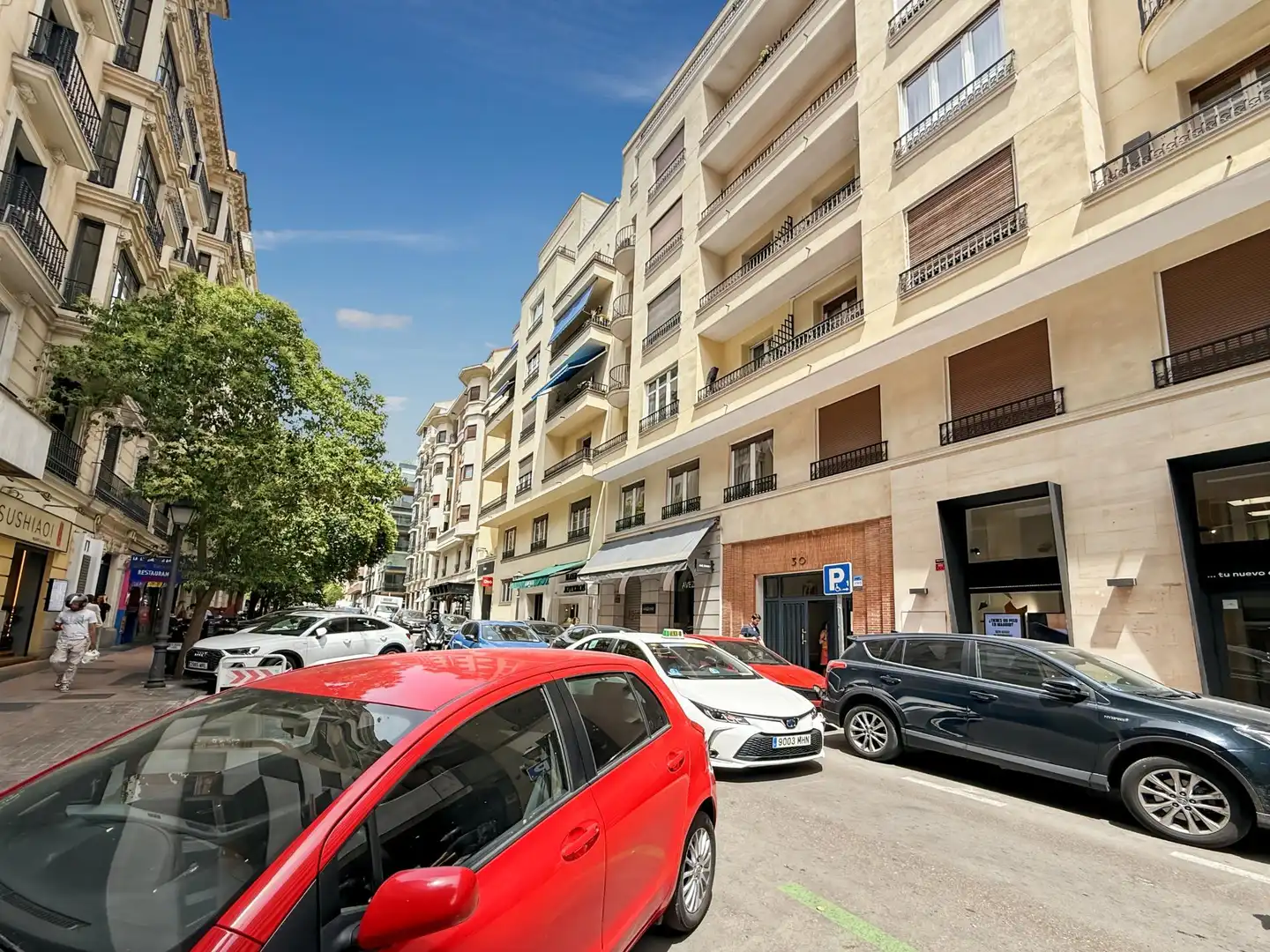 Vista exterior de Ático de alquiler en Madrid con Aire acondicionado, Calefacción y Terraza