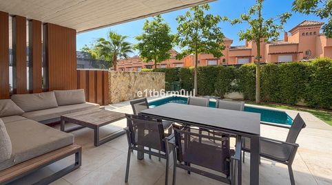 Foto 2 de Casa adosada en venta en La Carolina - Guadalpín, Marbella