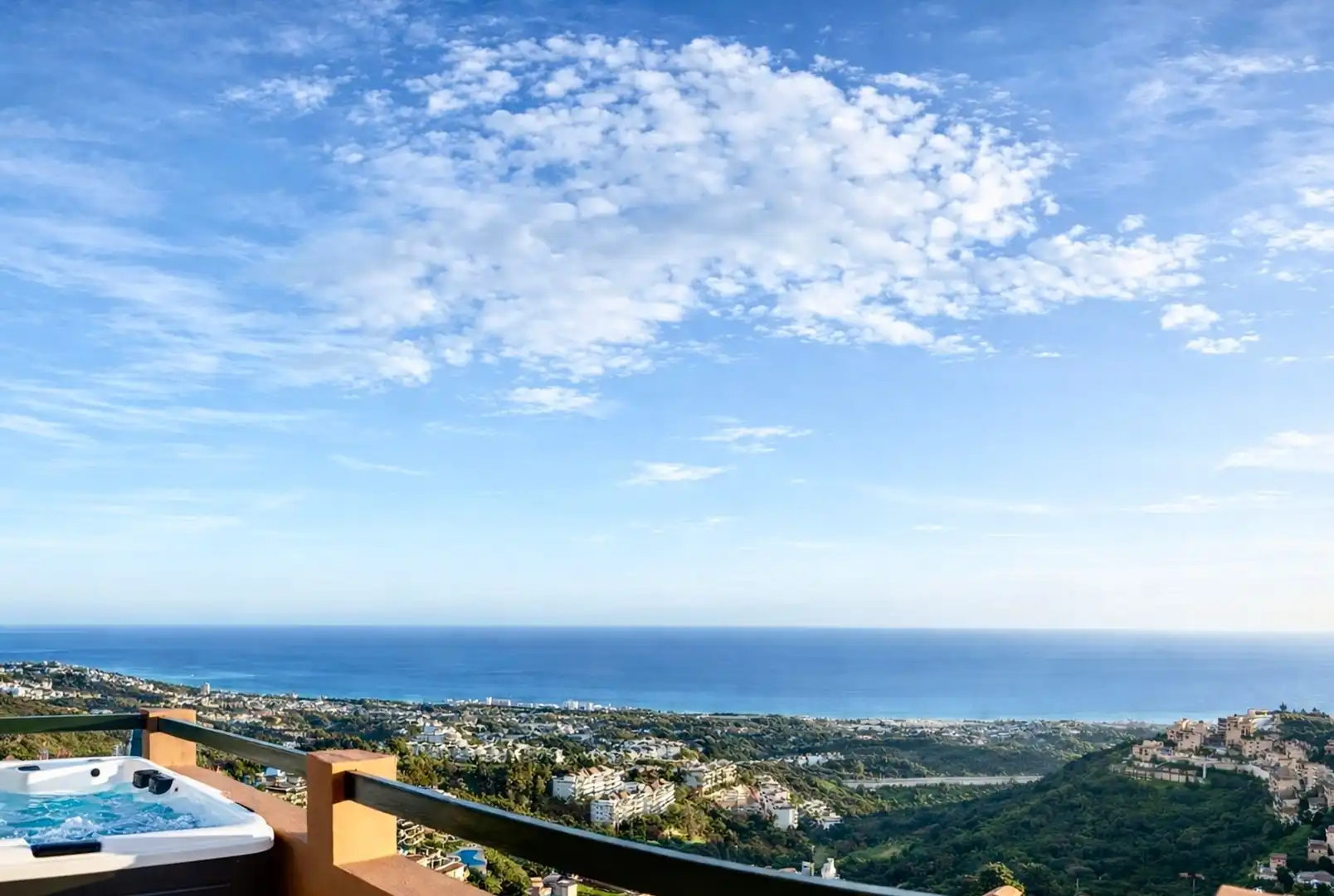 Apartamento con ascensor en venta en Calahonda, imagen 25