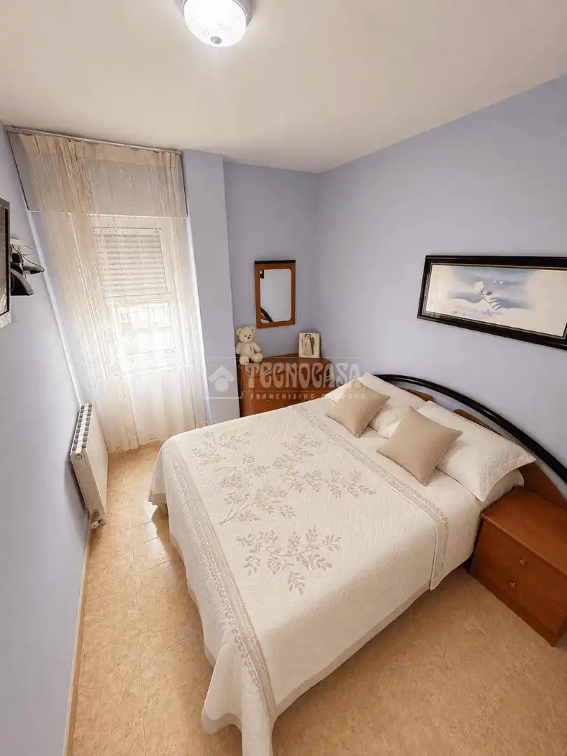 Habitación de Piso en venta en Barcelona con Balcón