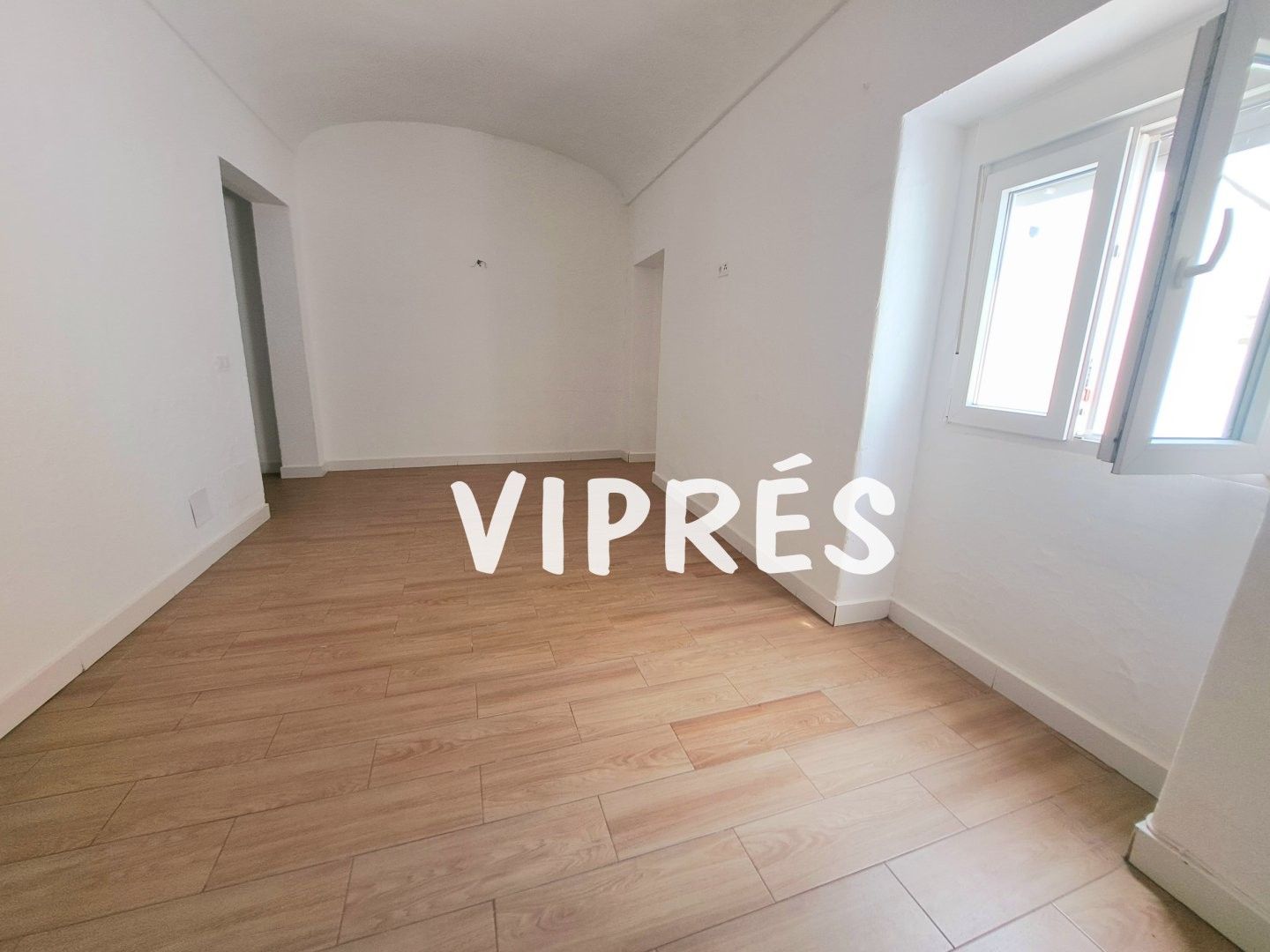 Bedroom of Flat for sale in Mérida  with Air Conditioner, Terrace and Storage room