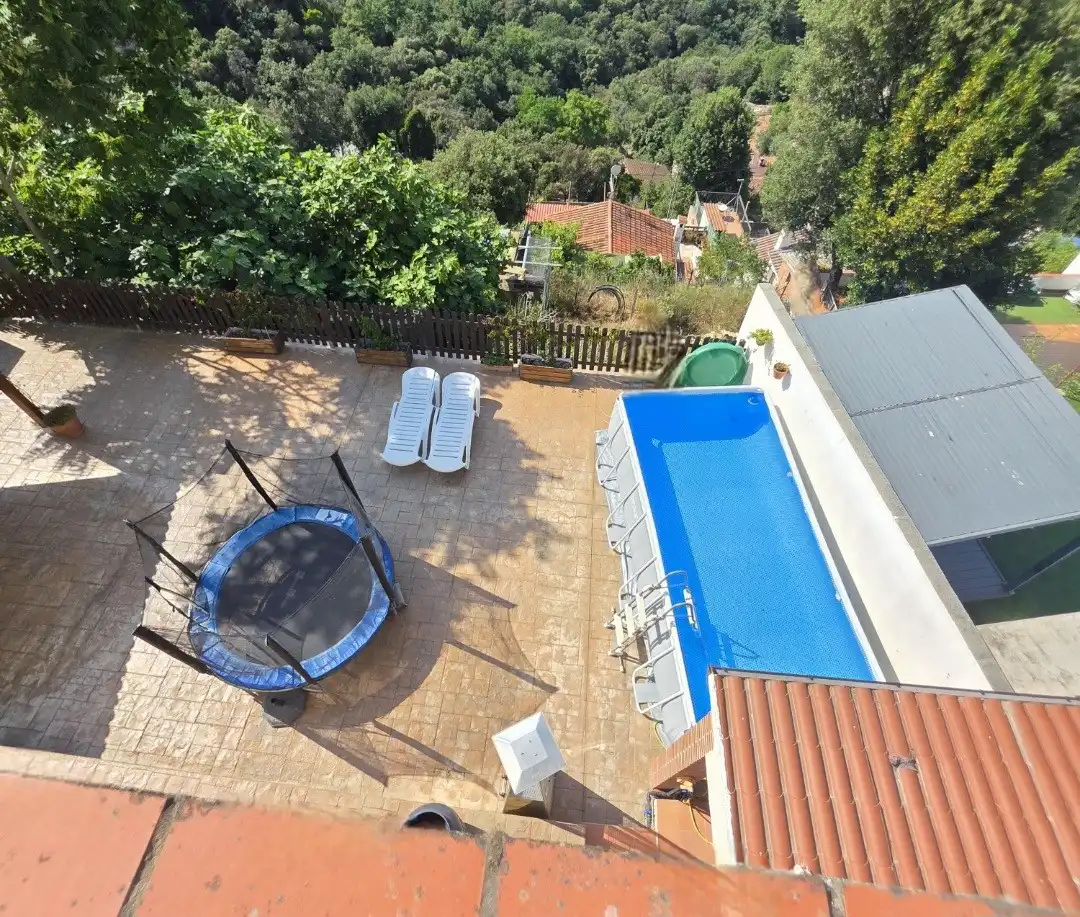 Schwimmbecken von Haus oder Chalet zum Verkauf in Sant Fost de Campsentelles mit Heizung, Privatgarten und Abstellraum