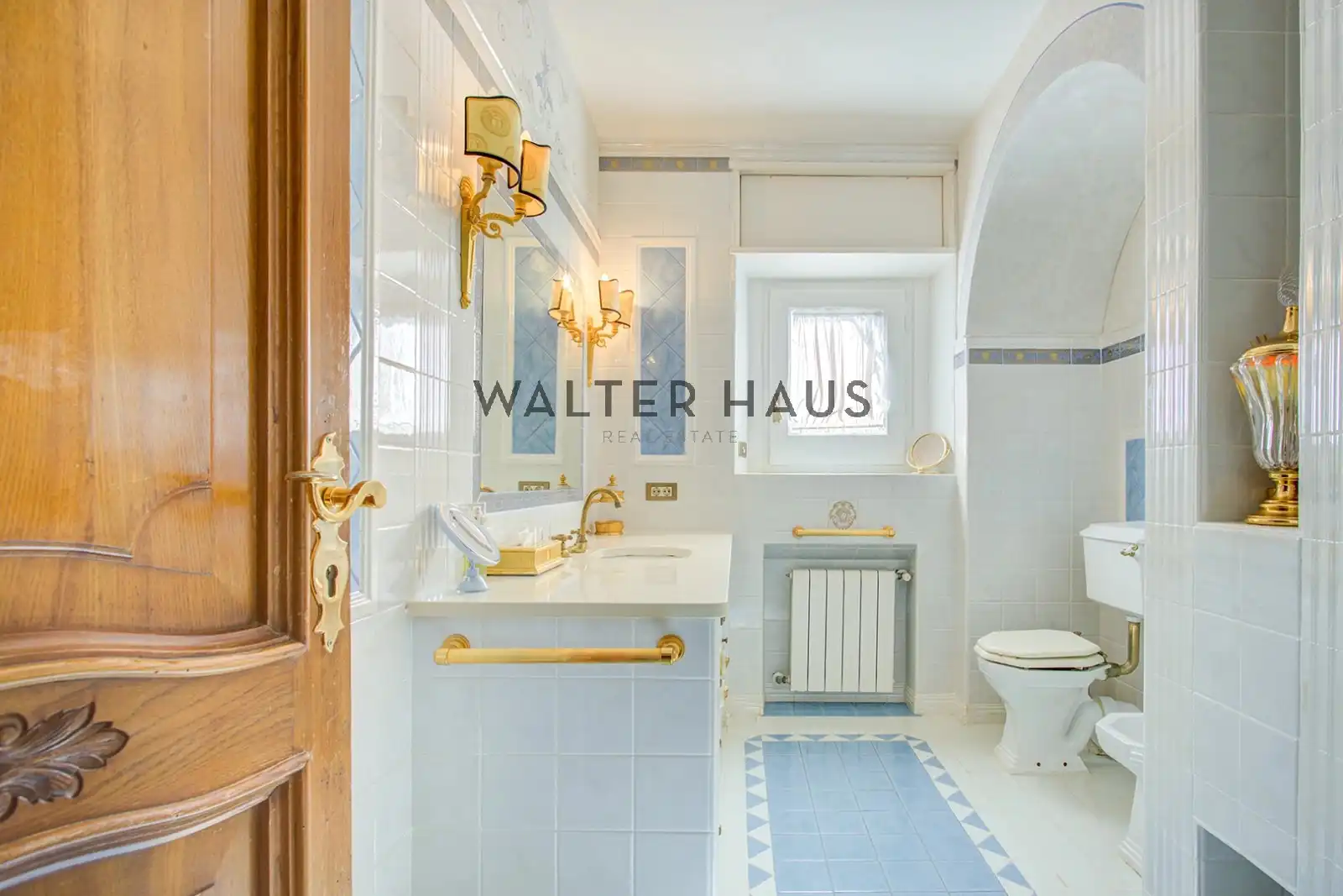 Badezimmer von Haus oder Chalet zum Verkauf in Sitges mit Klimaanlage, Heizung und Privatgarten