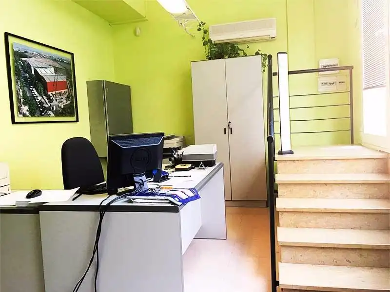 Büro zur Miete in Vilanova i la Geltrú mit Heizung und Abstellraum
