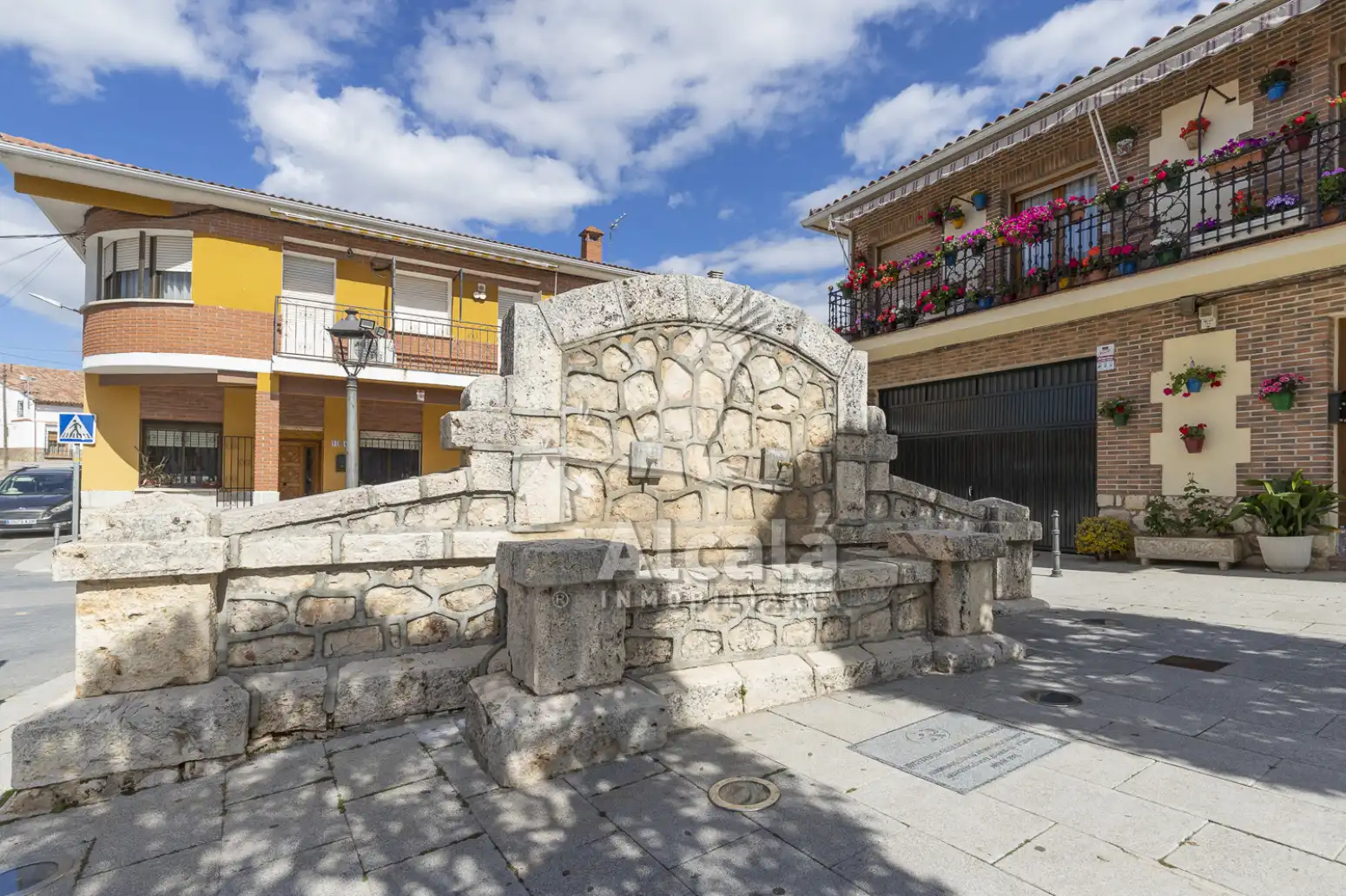 Exterior view of Residential for sale in Santorcaz