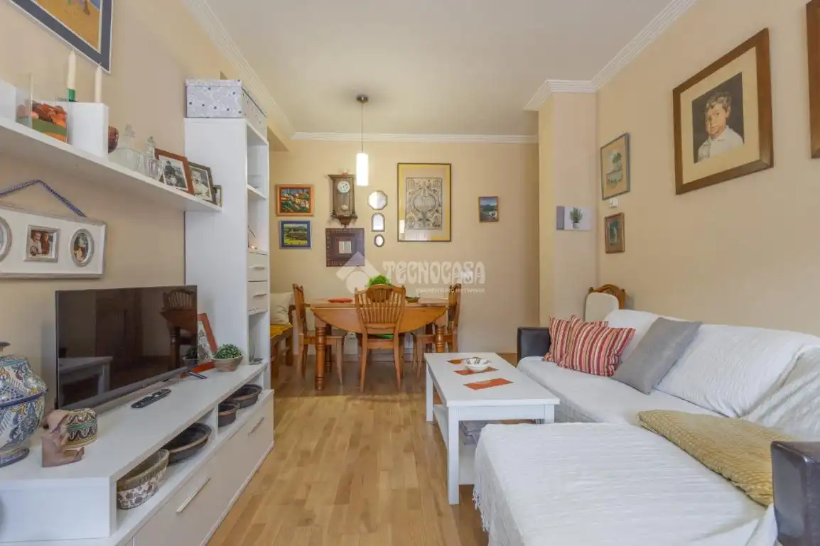 Piso en venta en Avda. madrid, Calvarrasa de Abajo