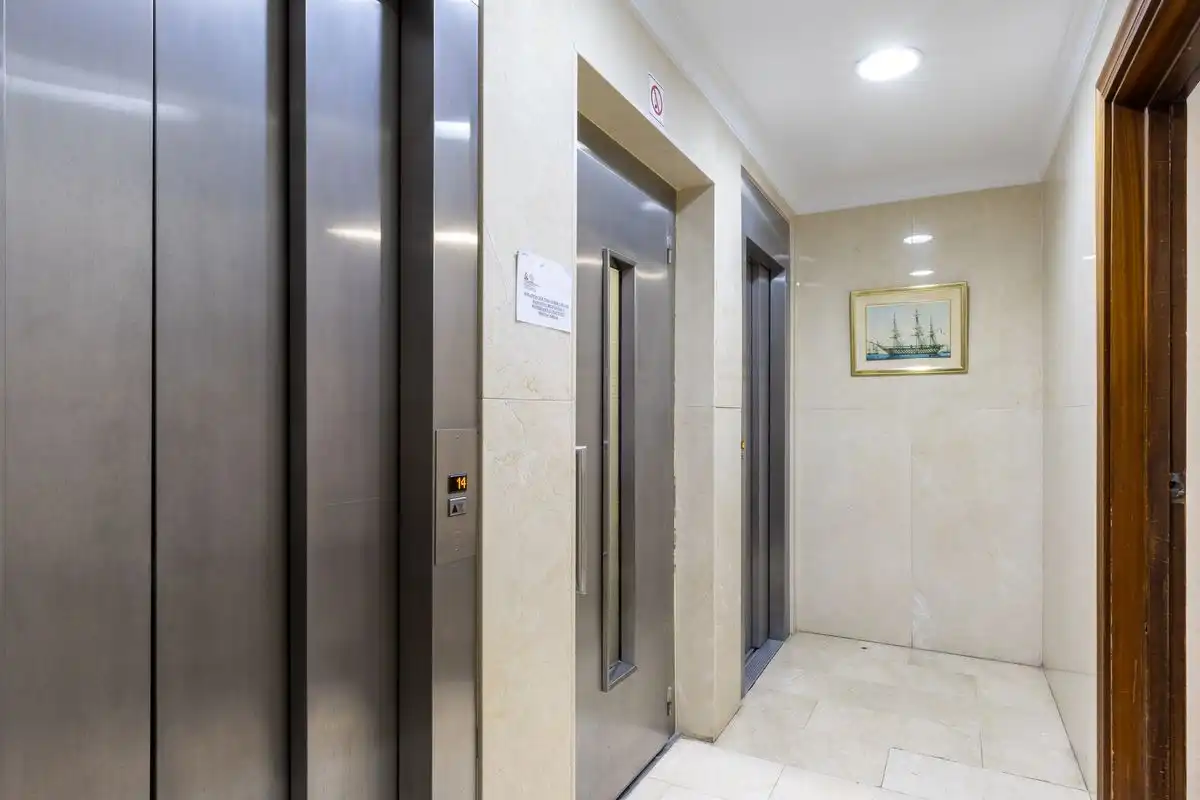 Flat with lift for sale in Carrer de Ramón Gordillo, imagen 35