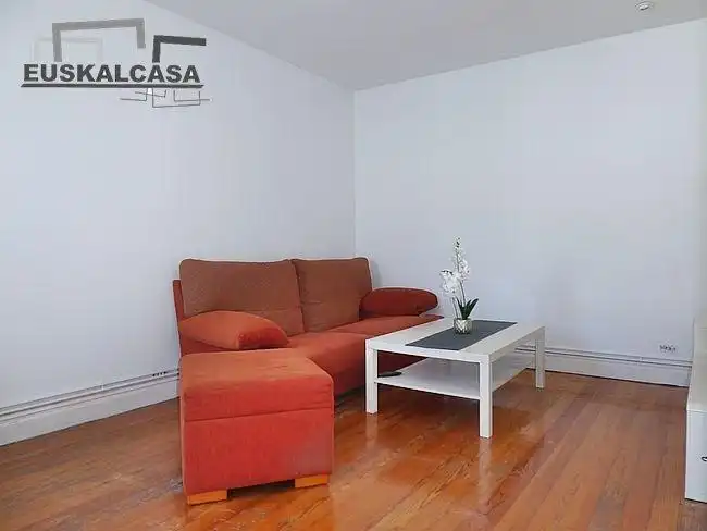 Living room of Flat for sale in Bilbao   with Heating and Balcony