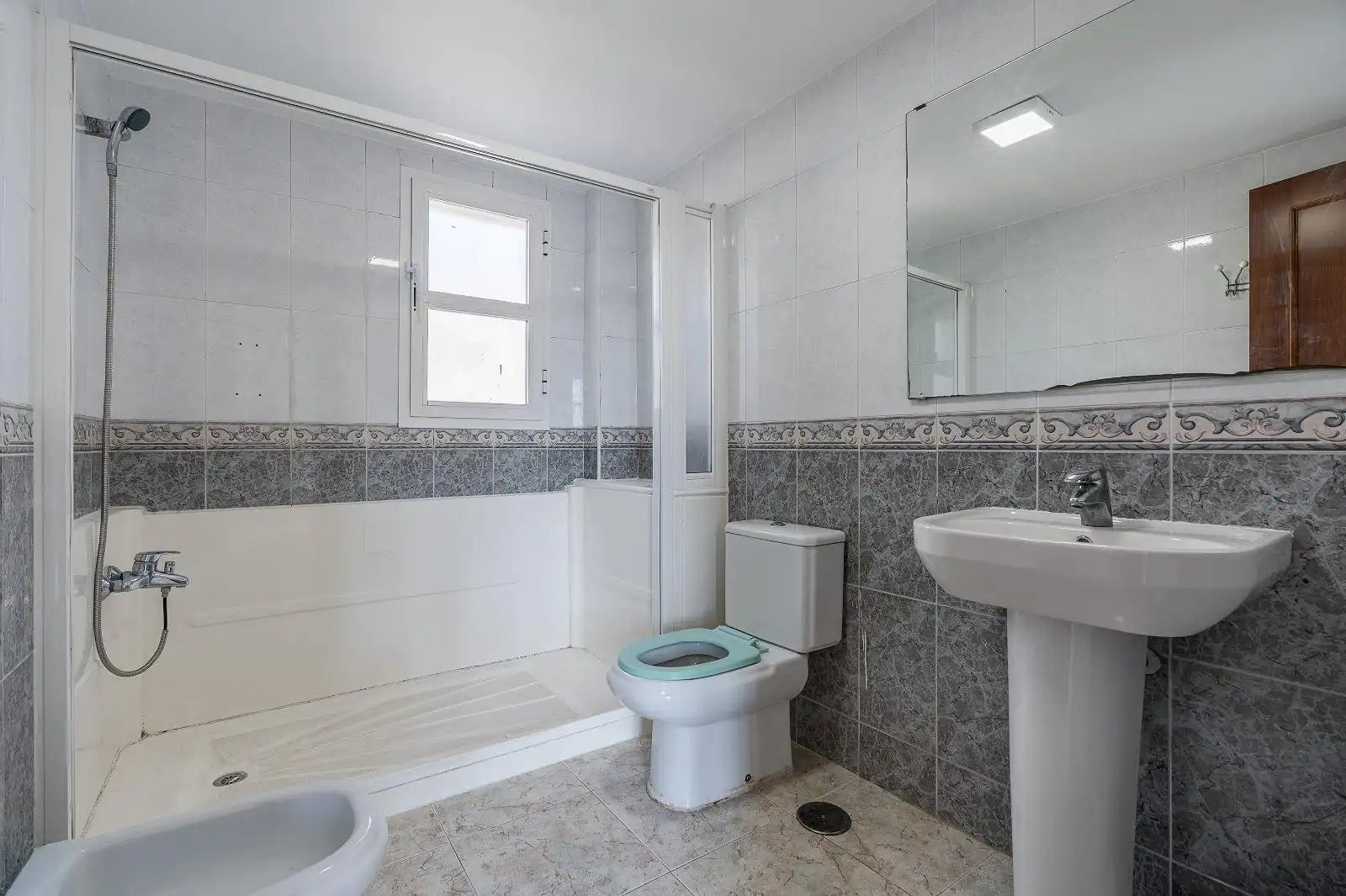 Casa o chalet en venta en Avenida de Francisco Ayala, Avda. Federico Garcia Lorca - Nueva Estación Autobuses