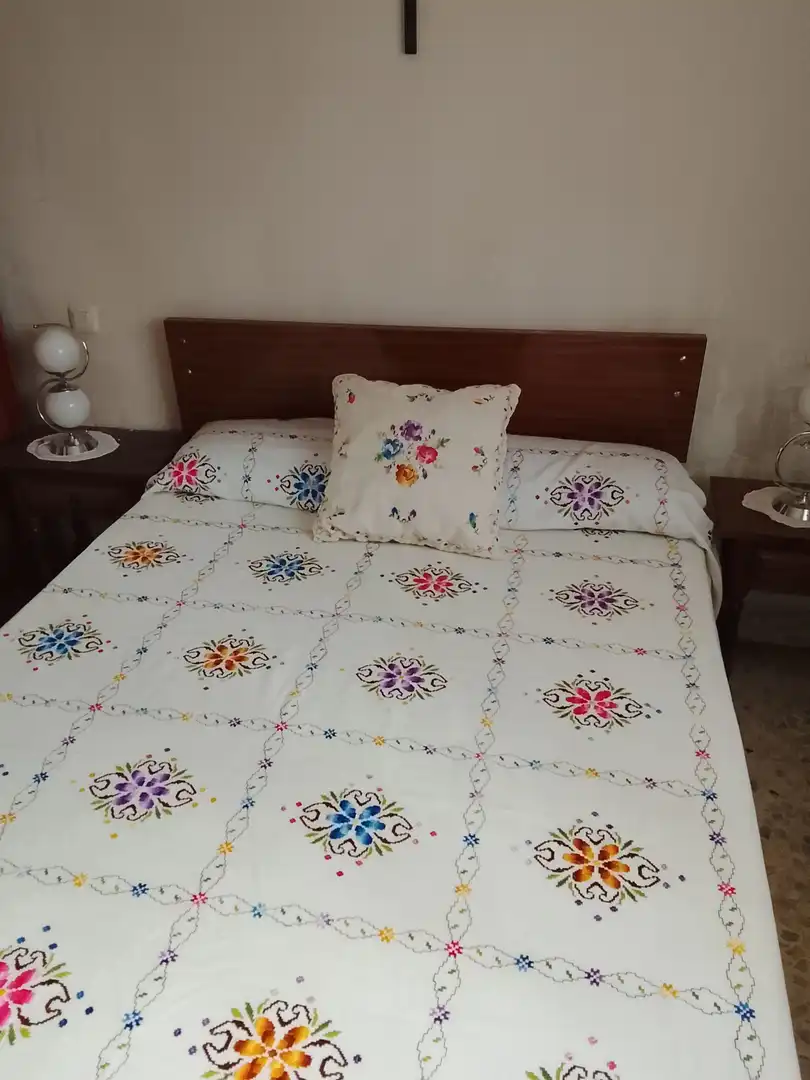 Bedroom of Flat for sale in Madrigal de la Vera  with Furnished