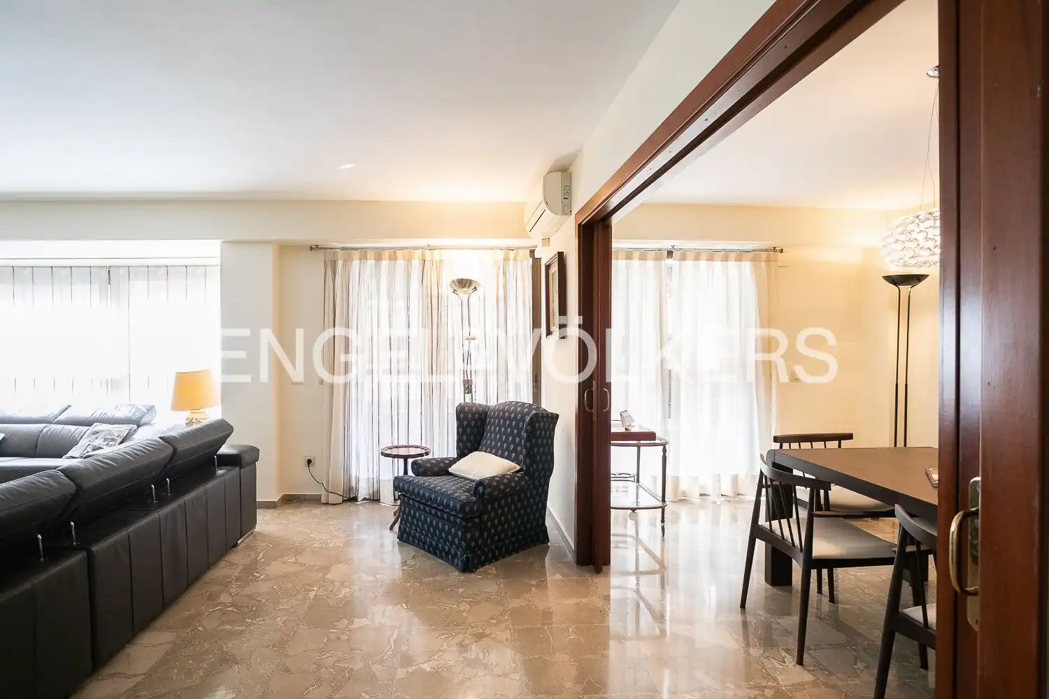 Sala de estar de Piso en venta en Valencia con Aire acondicionado, Calefacción y Balcón