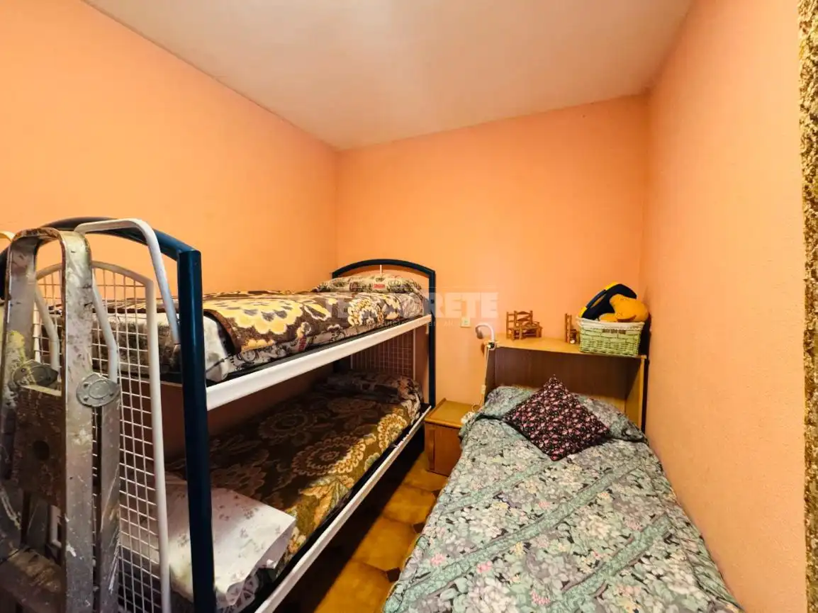 Dormitori de Casa o xalet en venda en San Román de los Montes