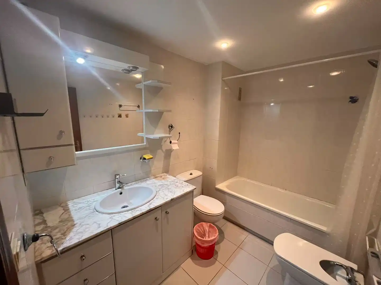 Baño de Piso de alquiler en Terramelar