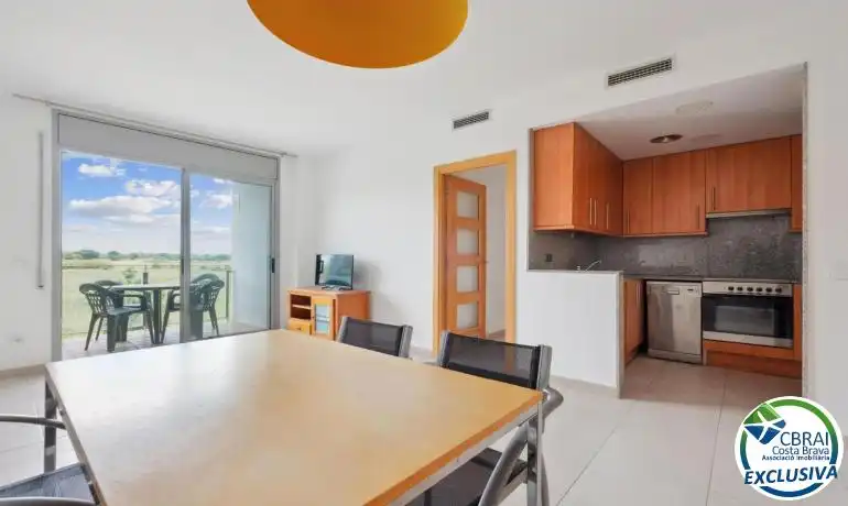 Cocina de Apartamento en venta en Roses con Calefacción, Jardín privado y Piscina comunitaria