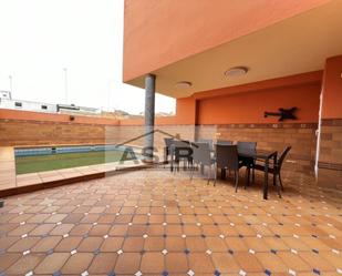 Terrassa de Casa o xalet en venda en Carcaixent amb Aire condicionat, Terrassa i Piscina